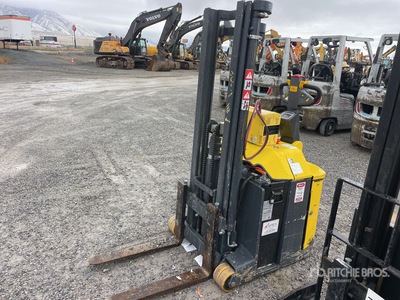 Combilift CS1000 1870 lb مكدس كهربائي