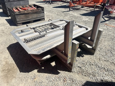 Quantity of (3) Headache Rack