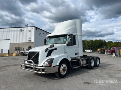 2016 Volvo VNL T/A Day Cab Truck Tractor