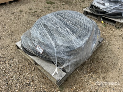 Quantity of Assorted brands #16 (1 in) Propane Hose