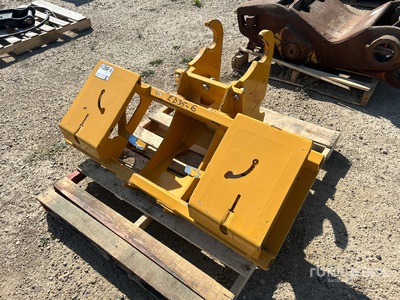 44 in Excavator Coupler - Fits John Deere 85P