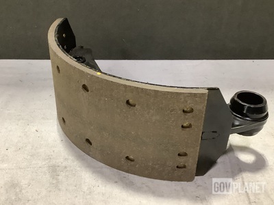 (8) Meritor A3-3722M819 Brake Shoes