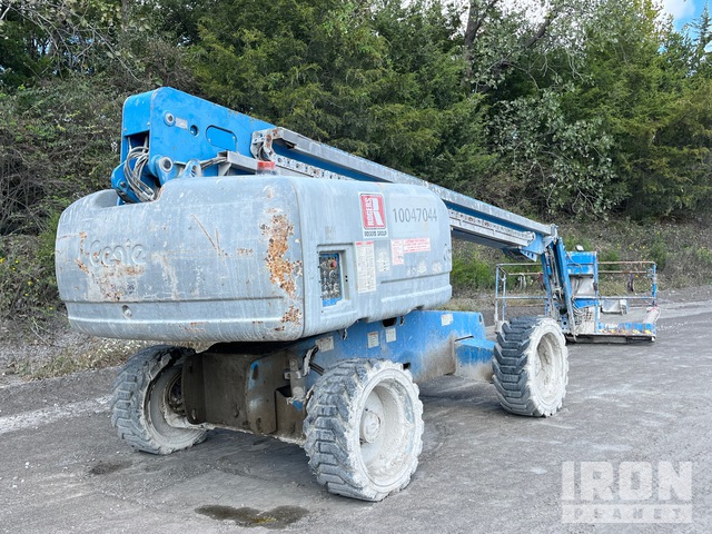 ELEVADOR TELESCóPICO 2008 GENIE 4WD S65