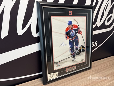 Signed Ryan Neugent Hopkins Picture Varios, Articulos y equipos deportivos