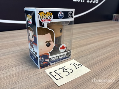Connor McDavid Figurine (Unused)