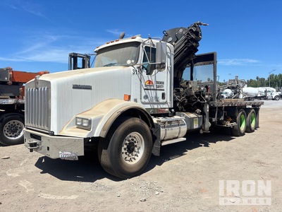 Hiab 322 HI PRO 22000 lb Articulated Boom on 2012 Kenworth T800 6x4 フラットベッドトラック（クレーン付）