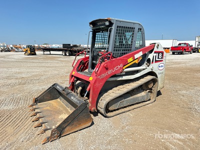 2018 Takeuchi TL8 Compact Track Loader