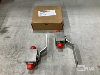 (12) Parker KH16S71X Ball Valves
