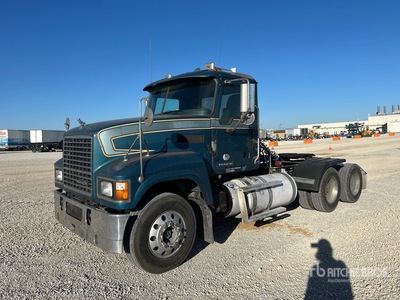 2016 Mack CHU613 6x4 Cabina per trattore stradale