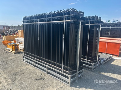 Quantity of (24) SUNTOP Rackable 10 ft x 7 ft Powder Coated Clôture (Unused)