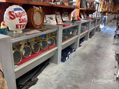 5 section Display Case Antiquités