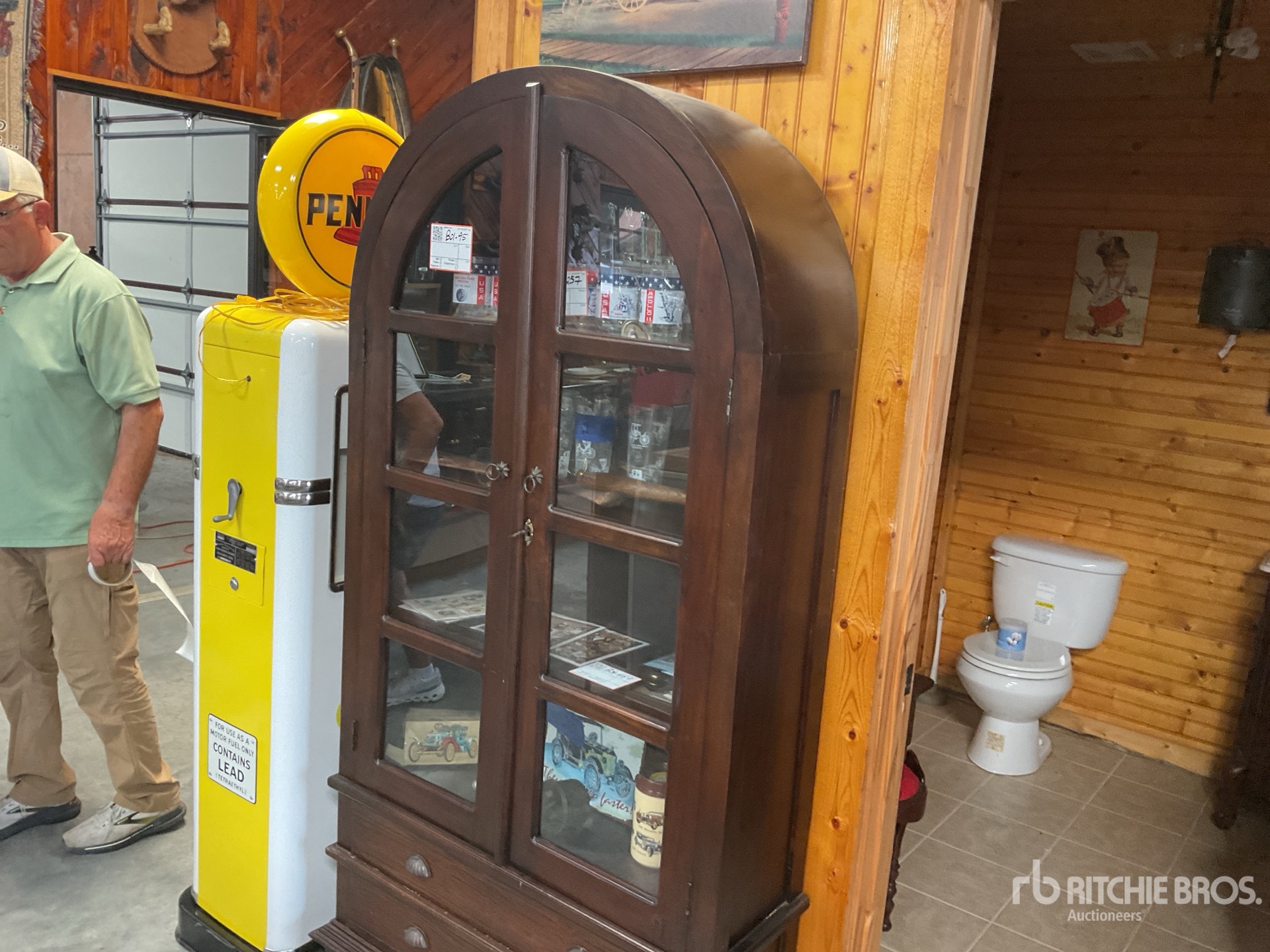 Antique hutch