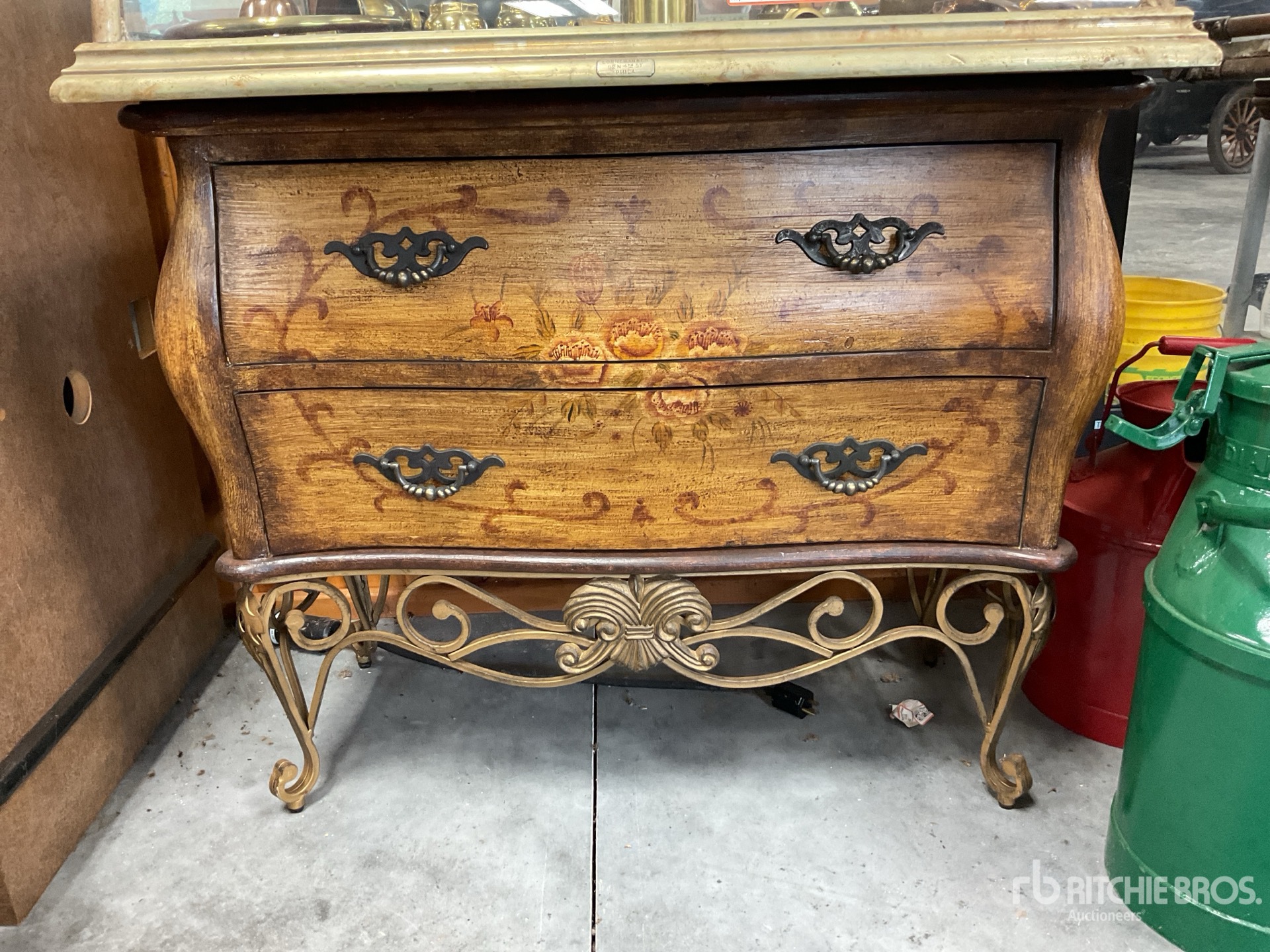 Dresser
