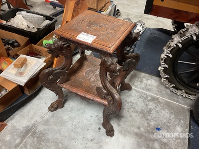 Dragon table