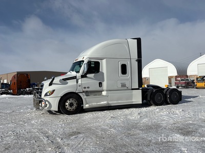 2025 Freightliner Cascadia 126 6x4 T/A Sleeper Truck Tractor