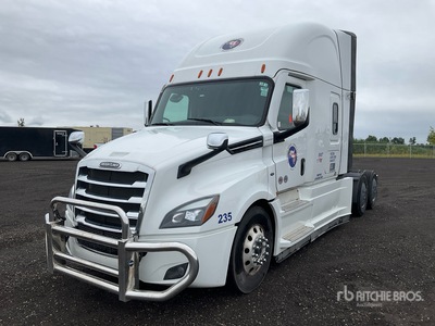 2025 Freightliner Cascadia 126 6x4 T/A Sleeper Truck Tractor