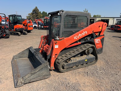 2022 Kubota SVL75-2HC を見 Compact Track Loader