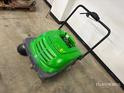 2019 IPC 664 Walk-Behind Electric Balayeuse