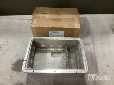(6) Pioneer Industries 70027-3 Junction Boxes