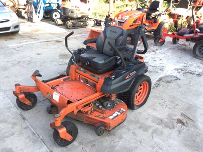 2022 Kubota Z422KW-54 Zero-Turn Lawn Mower