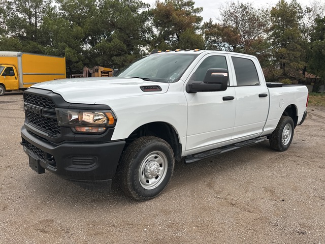 2023 Ram 2500 Tradesman 4x2 Crew Cab Pickup