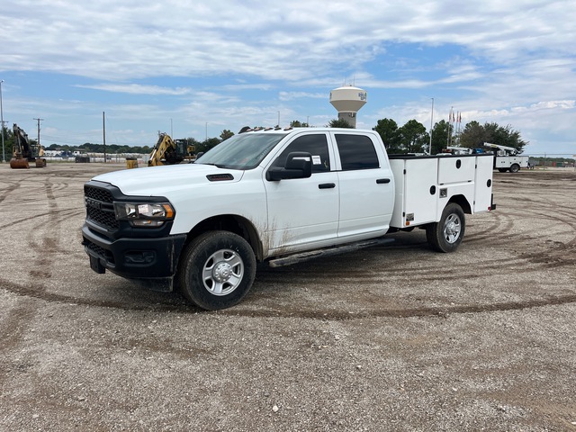 2023 Ram 3500 Heavy Duty 4x4 Crew Cab Utility Truck (Unused)