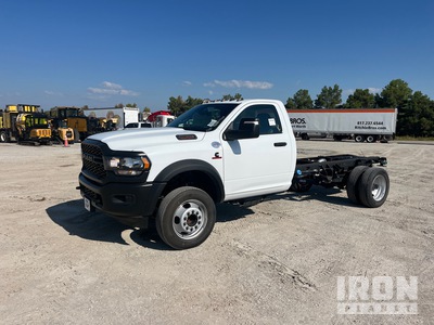 2024 Ram 5500 4x2 الكابينة والهيكل (Unused)