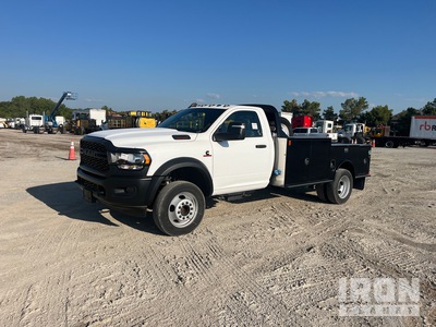 2023 Ram 5500 4x4 Camión Caja Abierta (Unused)