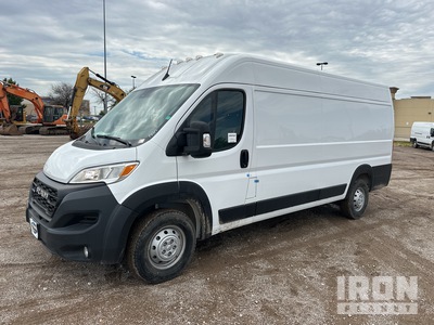 Ram 3500 4x2 CARGO VAN HIGH ROOF (159 in WB) Furgoneta caja cerrada