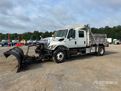 2009 International 7400 4x2 Crew Cab Snow Plow Truck