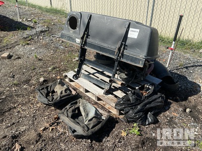 Exmark LZUV3B Lawn Mower Bagger متنوع/ معدات تنسيق الحدائق - Fits Mower