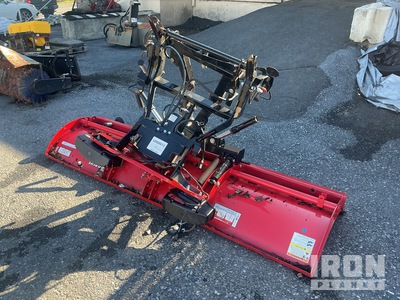 Western 9' Pro Plus w/ Quad 9 ft Snow Plow (Inoperable)