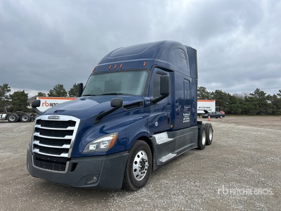 2019 Freightliner Cascadia 126 6x4 T/A Sleeper Truck Tractor