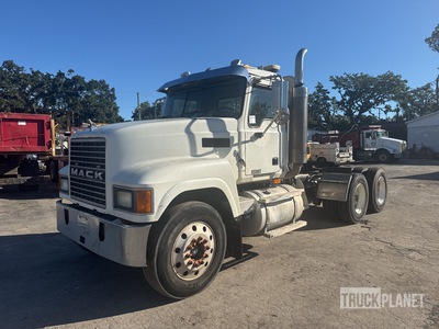 2007 Mack CHN613 6x4 T/A Day Cab Truck Tractor