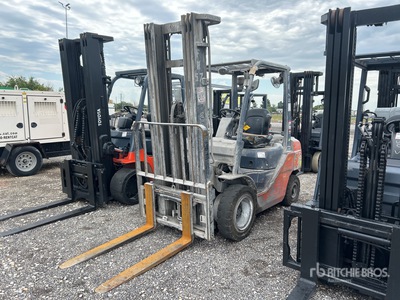 2016 Toyota 8FGU25 3600 lb Chariot Élévateur