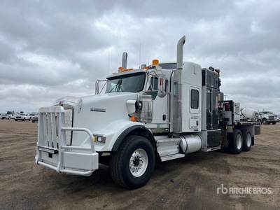 PM 23525SP 9488 lb Knuckle Boom on 2016 Kenworth 6x4 Sleeper Kranwägen