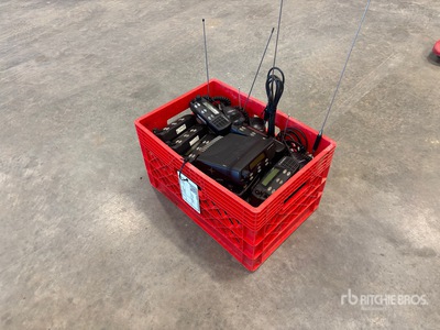 Quantity of (10) Motorola CMD1250 Truck Mount 2 Way أجهزة الراديو