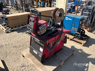 Lincoln powerwave 455 450 A Skid-Mounted MIG Electric Welder