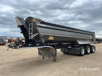 2019 Doepker 33 ft Tri/A End Dump Trailer