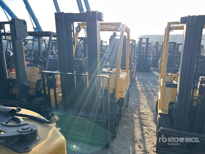 Hyster H50FT 4650 lb Pneumatic Tire フォークリフト (Inoperable)