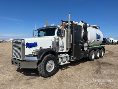 2006 Freightliner FLD120 8x6 Vacuum Excavator Truck