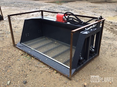 Raytree RMVB78 78" Vibrating Bucket - Unused