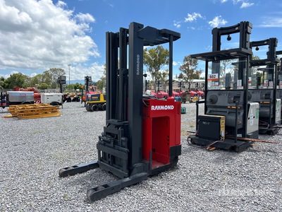 1997 Raimond EASI 4500 lb Montacargas Electrico (INOPERABLE) / Order Picker (Inoperable)