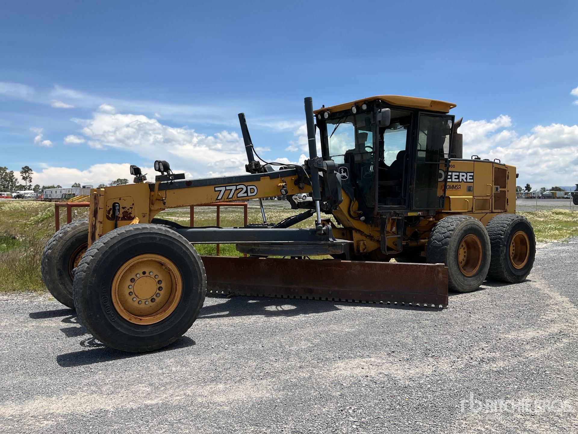 2008 John Deere 772D AWD Motoconformadora / Niveleuse à moteur