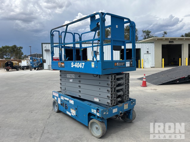 ELEVADOR TIJERA 2016 GENIE GS4047