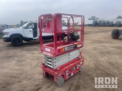2018 MEC 1330SE Electric Scissor Lift