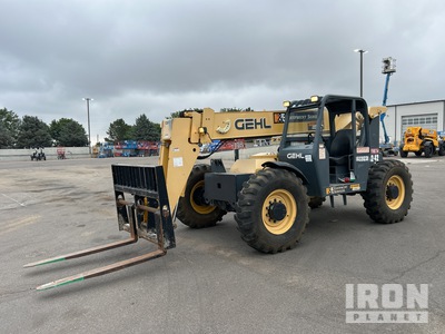 2017 Gehl RS12-42 Telehandler