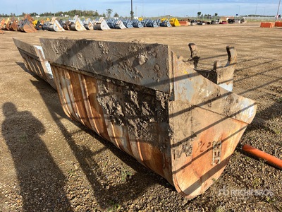 SEC 72 in Q/C Hydraulic Tilting Excavator Bucket