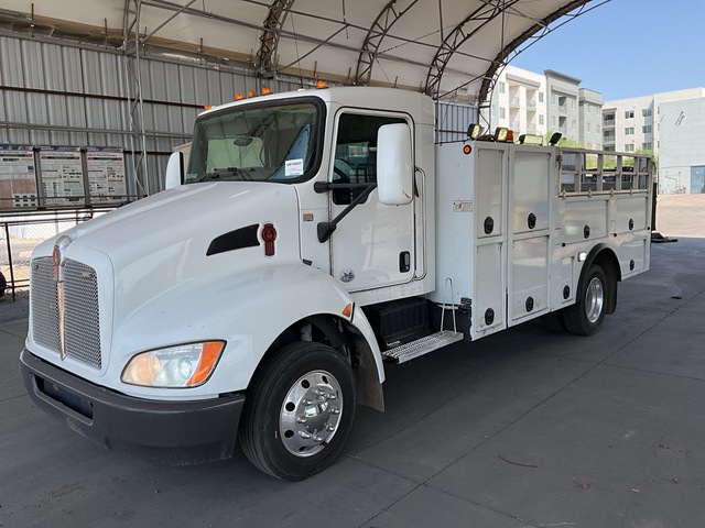 2015 Kenworth T170 4x2 Tire Service Truck