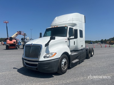2019 International LT625 6x4 Sleeper Truck Tractor